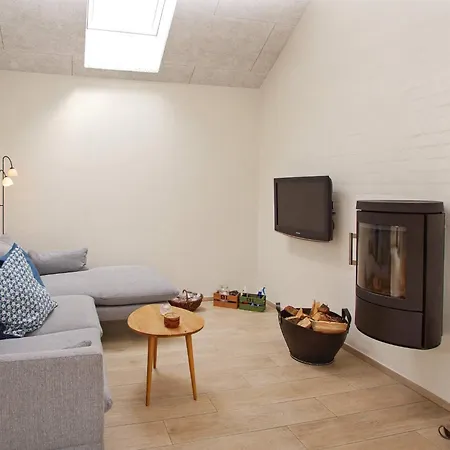 Tranquil Retreat-by Traum Hemmet