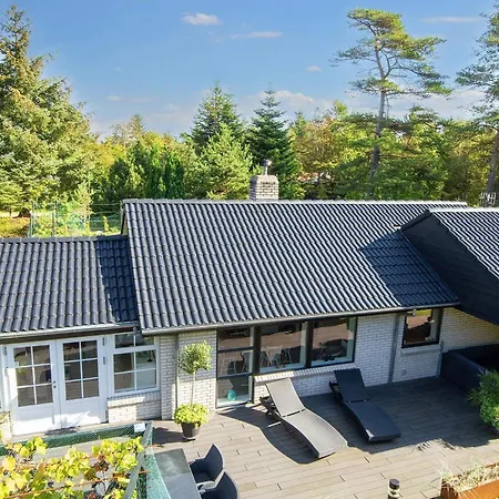 4 Star Holiday Home In Hemmet *